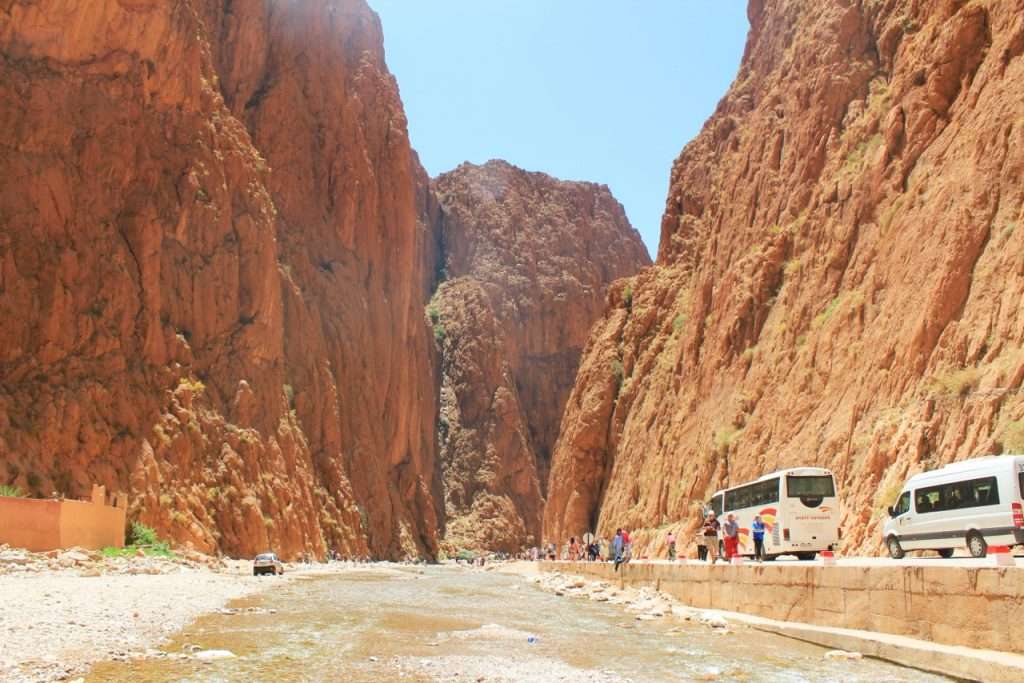 Exploring the Journey from Dadès Valley to Tinghir: A Guide to Morocco’s Desert Wonders