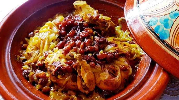 Discovering Moroccan Cuisine Through a Delicious Moroccan Raisin Tagine