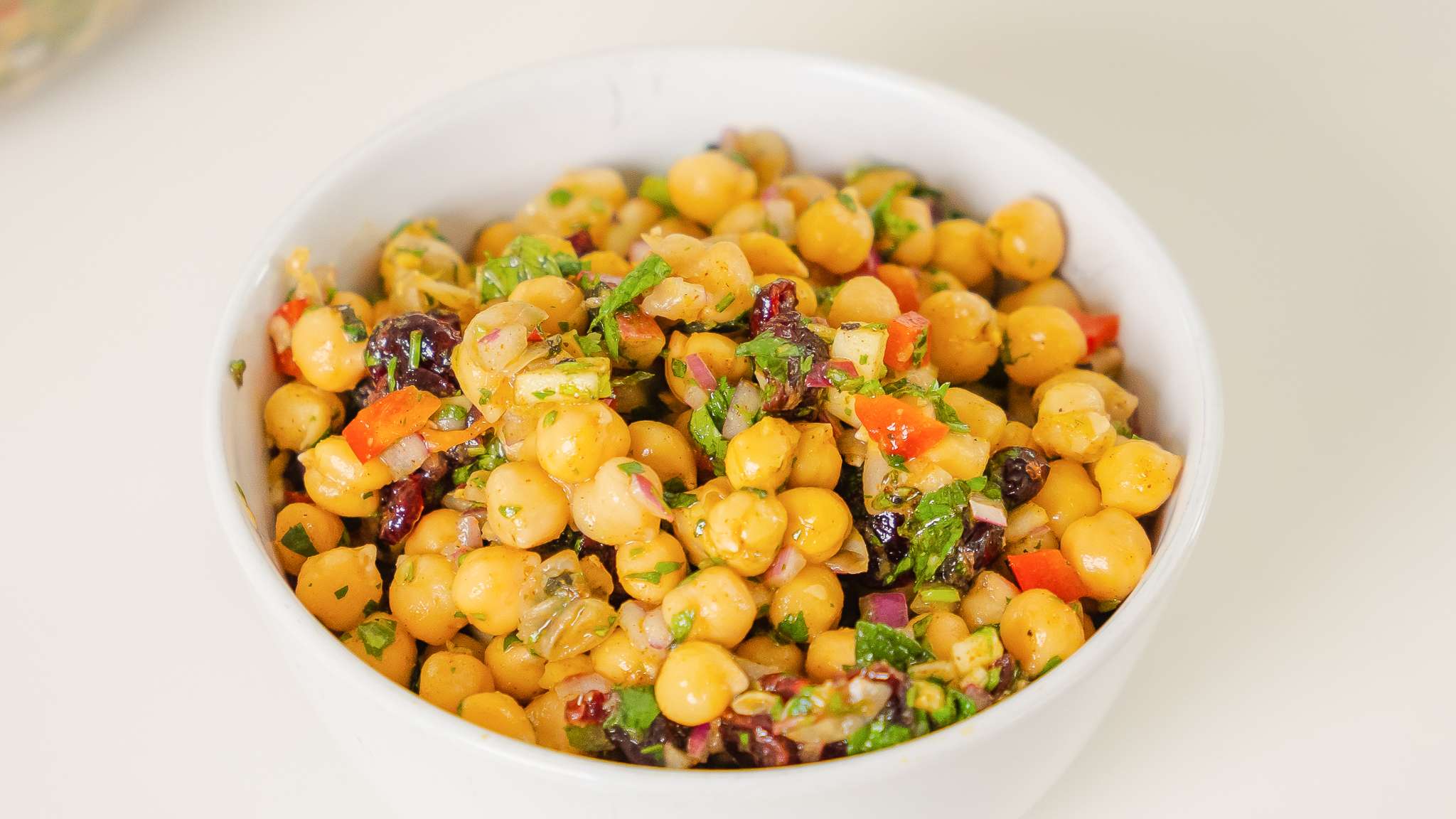 Moroccan Chickpea Salad: A Flavorful Journey in Every Bite